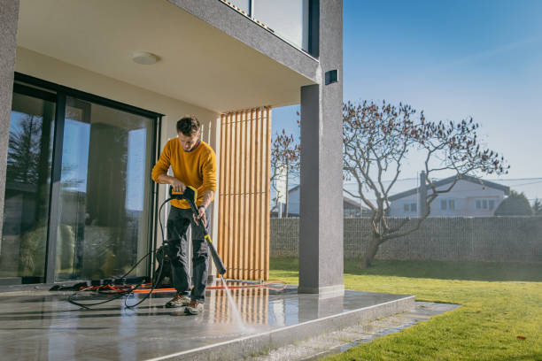 Best Commercial Pressure Washing in Village Of Waukesha, WI